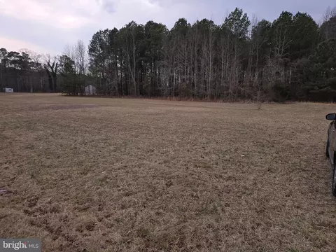 20888 Nanticoke Rd, Bivalve, MD 21814