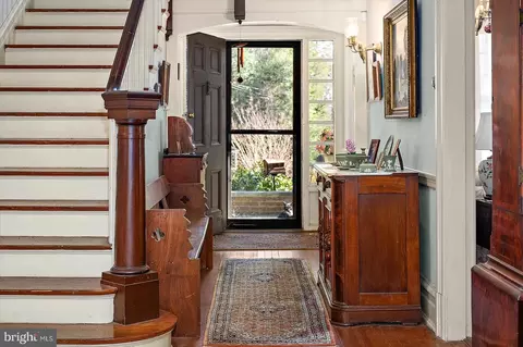 Entry Way - 1707 Camden Ave, Salisbury, MD 21801 photo 3 of 25