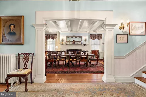 Dining - 1707 Camden Ave, Salisbury, MD 21801 photo 1 of 4