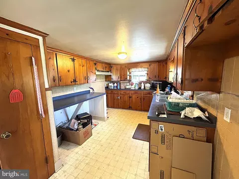 Kitchen - 6637 Elton Dennis Rd, Willards, MD 21874 photo 1 of 2