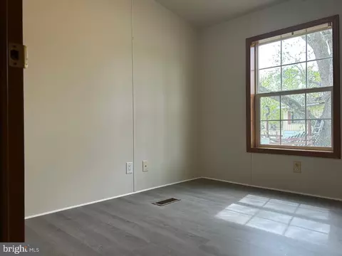 5875 Peach St, Salisbury, MD 21801 photo 16