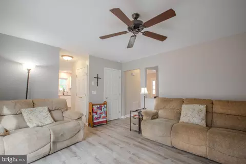 1812 N Mill Dr, Salisbury, MD 21804 photo 9