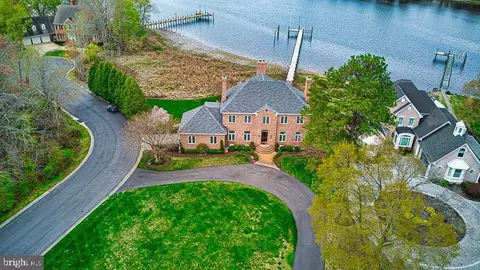 712 Riverside Pines Ct, Salisbury, MD 21801
