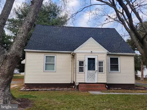 505 E College Ave, Salisbury, MD 21804