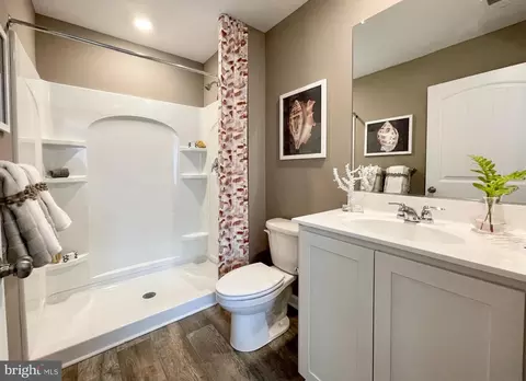 Bath - 1108 Darrow Ct, Salisbury, MD 21801 photo 1 of 1