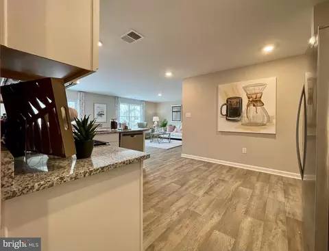 Entry Way - 1108 Darrow Ct, Salisbury, MD 21801 photo 7 of 14