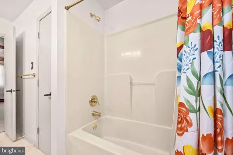 Bath - 30961 Carioca Rd, Delmar, MD 21875 photo 4 of 5