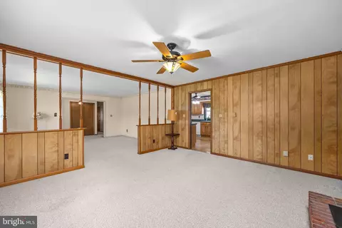 Living - 30961 Carioca Rd, Delmar, MD 21875 photo 6 of 8