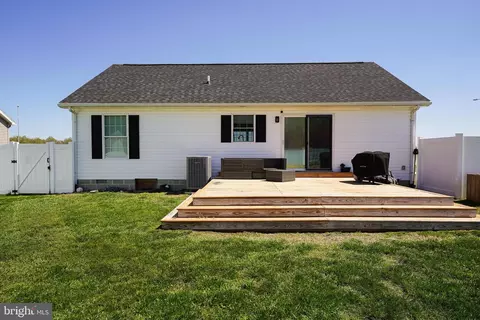 Exterior - 36136 Lumberyard Ln, Willards, MD 21874 photo 4 of 8