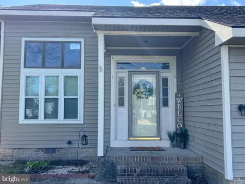 204 Everglade Dr, Salisbury, MD 21804 photo 2