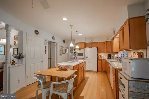 Kitchen - 3716 Devonshire Dr, Salisbury, MD 21804 photo 1 of 2