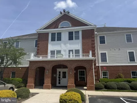 1105 S Schumaker Dr #B-305, Salisbury, MD 21804