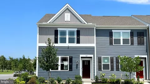 810 Mersey Ln, Salisbury, MD 21801