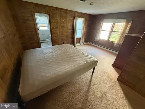Bedroom - 4747 Tyaskin Rd, Tyaskin, MD 21865 photo 1 of 4