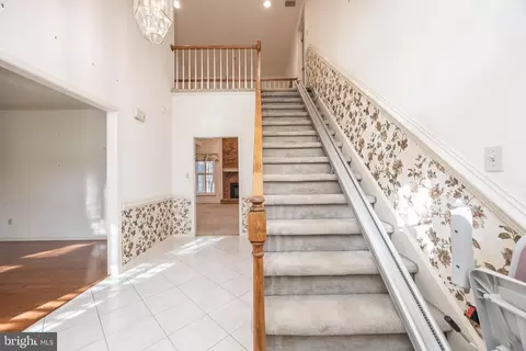 Entry Way - 5780 Cairn Ct, Salisbury, MD 21801 photo 2 of 8