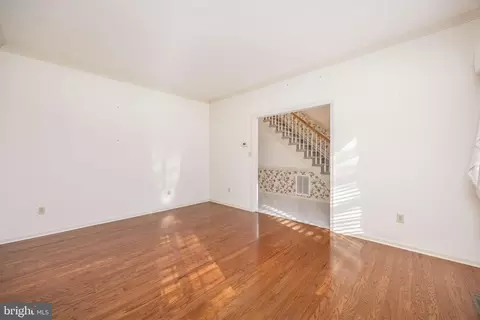 Living - 5780 Cairn Ct, Salisbury, MD 21801 photo 8 of 9