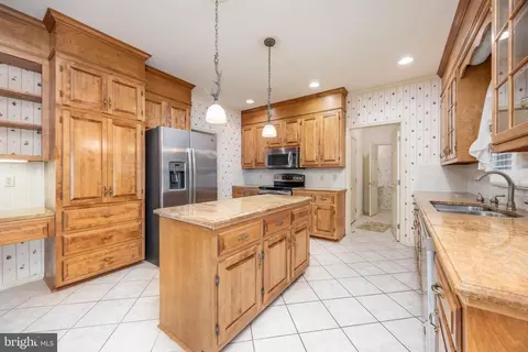 Kitchen - 5780 Cairn Ct, Salisbury, MD 21801 photo 1 of 9