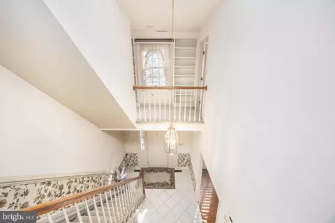 Entry Way - 5780 Cairn Ct, Salisbury, MD 21801 photo 7 of 8