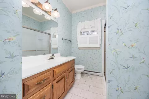 Bath - 5780 Cairn Ct, Salisbury, MD 21801 photo 9 of 11