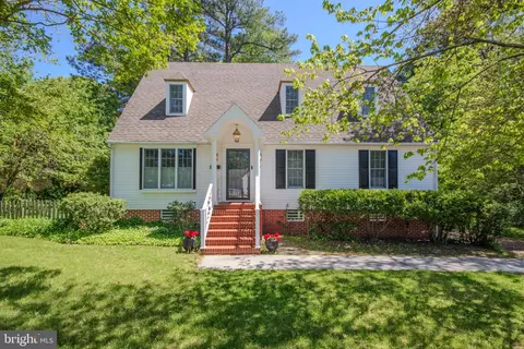907 Riverside Rd, Salisbury, MD 21801