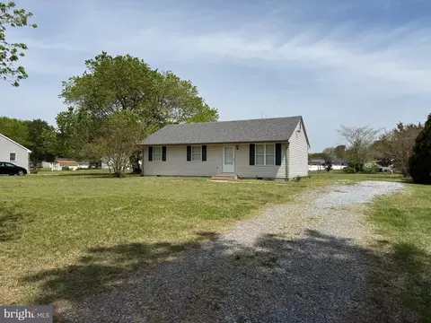 8135 Burnt Branch Dr, Salisbury, MD 21801
