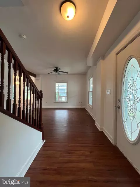 Entry Way - 100 E Pine St, Delmar, MD 21875 photo 1 of 7