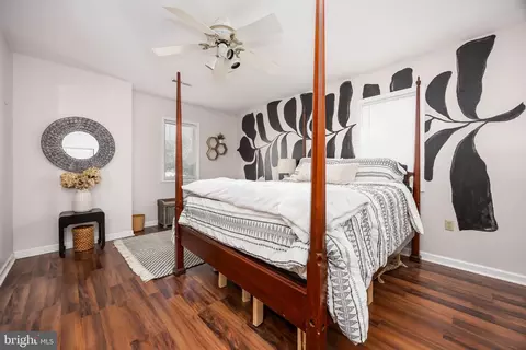 Bedroom - 26882 Pratt Rd, Salisbury, MD 21801 photo 7 of 13