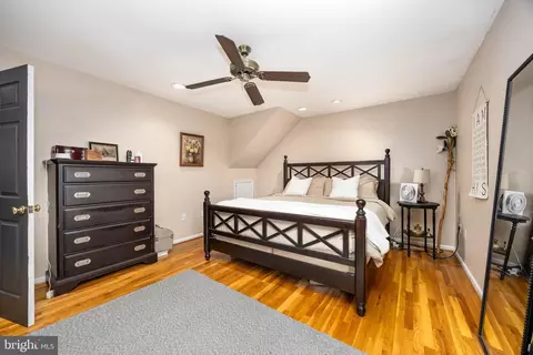 Bedroom - 26882 Pratt Rd, Salisbury, MD 21801 photo 2 of 13