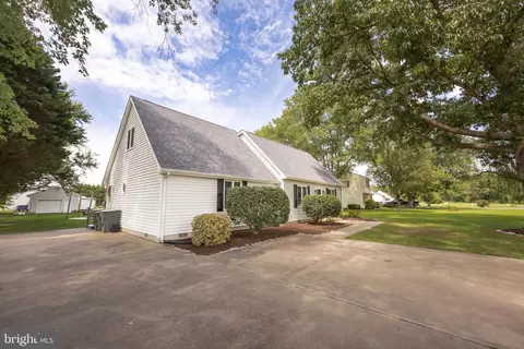 Exterior - 26882 Pratt Rd, Salisbury, MD 21801 photo 4 of 22