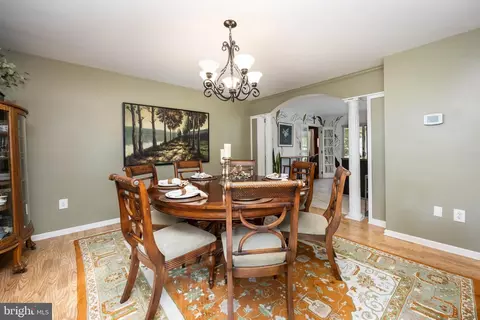 Dining - 26882 Pratt Rd, Salisbury, MD 21801 photo 2 of 3
