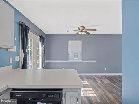 Living - 112 Jerome Dr, Salisbury, MD 21804 photo 6 of 8