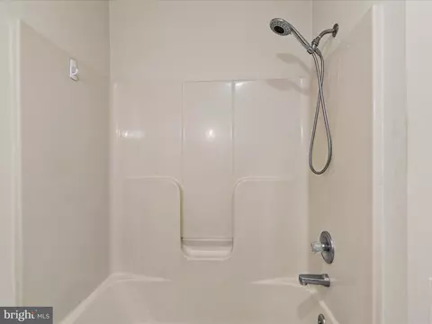 Bath - 112 Jerome Dr, Salisbury, MD 21804 photo 2 of 5