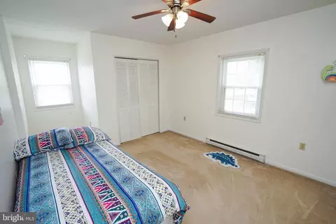 Bedroom - 20560 Nanticoke Rd, Nanticoke, MD 21840 photo 1 of 6