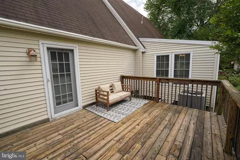 Exterior - 20560 Nanticoke Rd, Nanticoke, MD 21840 photo 12 of 17