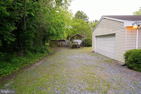Exterior - 20560 Nanticoke Rd, Nanticoke, MD 21840 photo 10 of 17