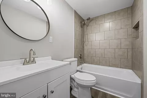 Other - 10 E Chestnut St, Delmar, MD 21875 photo 3 of 11