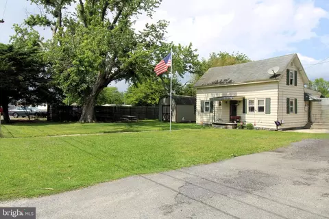 7477 Market St, Willards, MD 21874 photo 4
