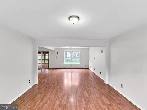 Living - 1406 E Upland Dr, Salisbury, MD 21801 photo 8 of 11