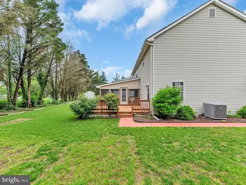 Exterior - 1406 E Upland Dr, Salisbury, MD 21801 photo 9 of 13