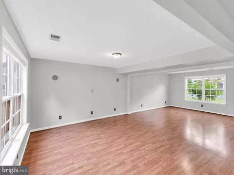 Living - 1406 E Upland Dr, Salisbury, MD 21801 photo 4 of 11