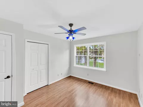 Bedroom - 1406 E Upland Dr, Salisbury, MD 21801 photo 5 of 7