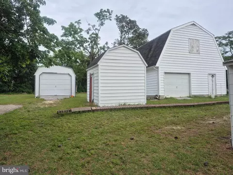 Exterior - 715 Main St, Sharptown, MD 21861 photo 7 of 9