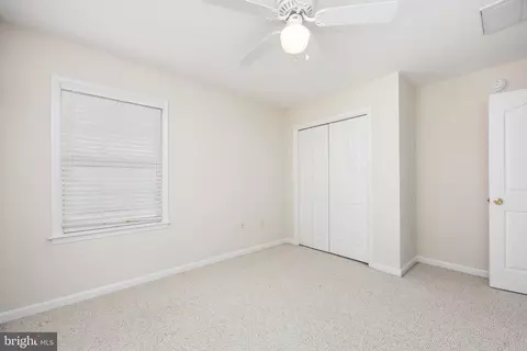 Bedroom - 6072 Bell Creek Dr, Salisbury, MD 21801 photo 5 of 10