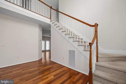 Entry Way - 6072 Bell Creek Dr, Salisbury, MD 21801 photo 2 of 9