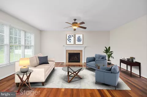 Living - 6072 Bell Creek Dr, Salisbury, MD 21801 photo 2 of 8