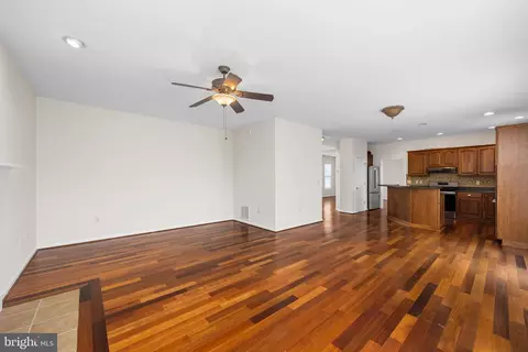 Living - 6072 Bell Creek Dr, Salisbury, MD 21801 photo 6 of 8