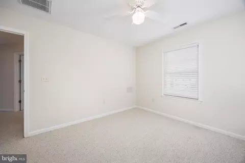 Bedroom - 6072 Bell Creek Dr, Salisbury, MD 21801 photo 7 of 10