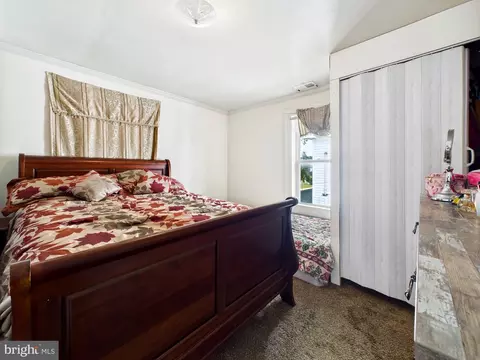 Bedroom - 802 E State St, Delmar, MD 21875 photo 2 of 7