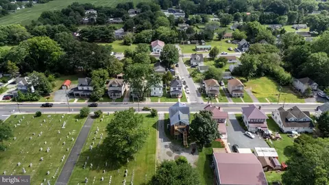 View/Area - 802 E State St, Delmar, MD 21875 photo 1 of 3