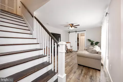 Entry Way - 23078 Nanticoke Rd, Quantico, MD 21856 photo 1 of 11